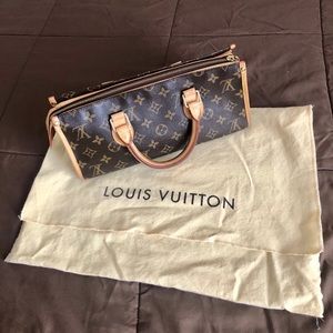 Louis Vuitton Monogram Canvas